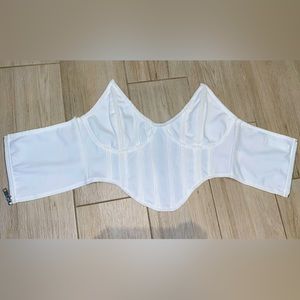 Missguided white corset top size S